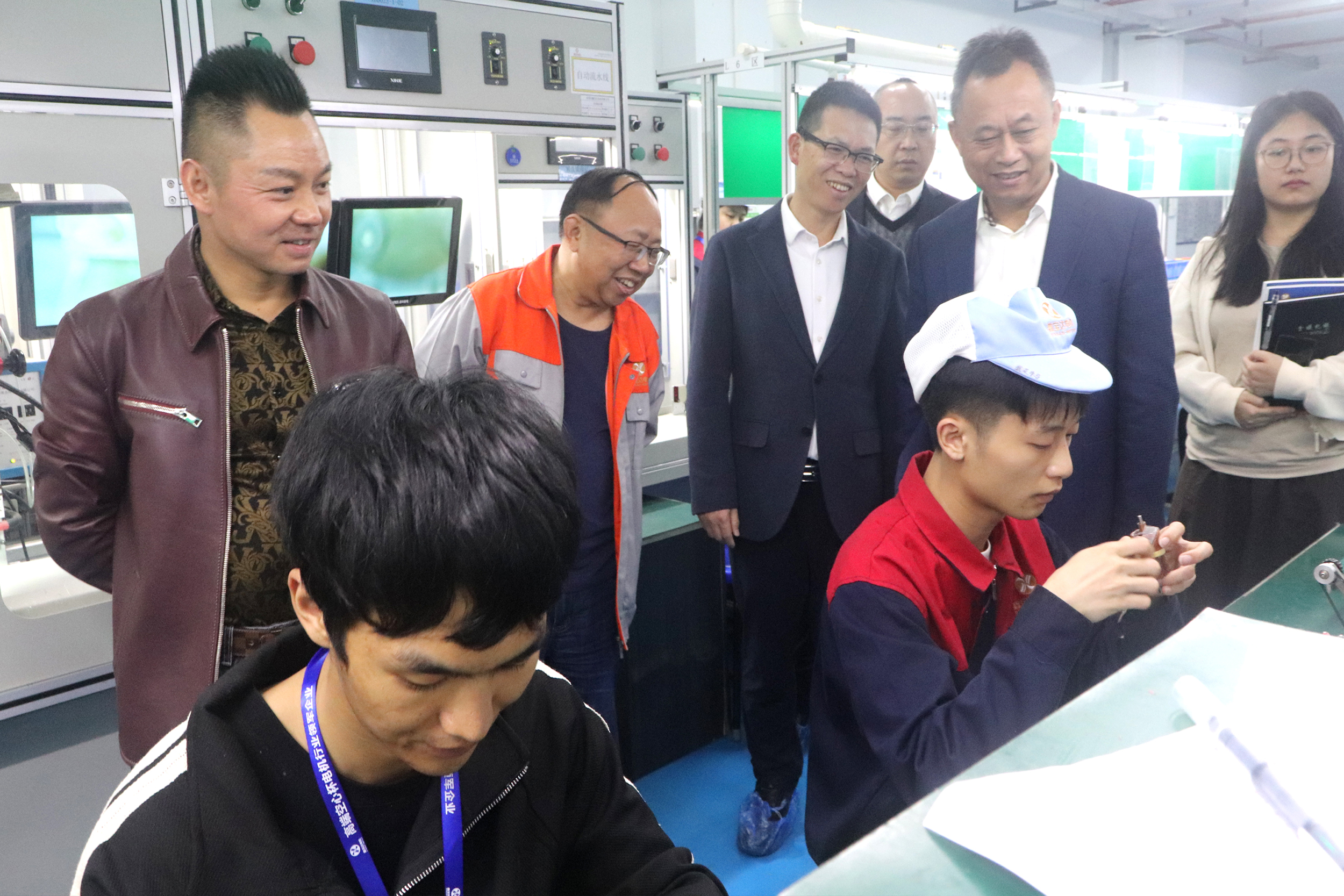 2025.3.5熱烈歡迎龍崗區(qū)工商聯各位領導蒞臨鑫寶達參觀、指導工作！