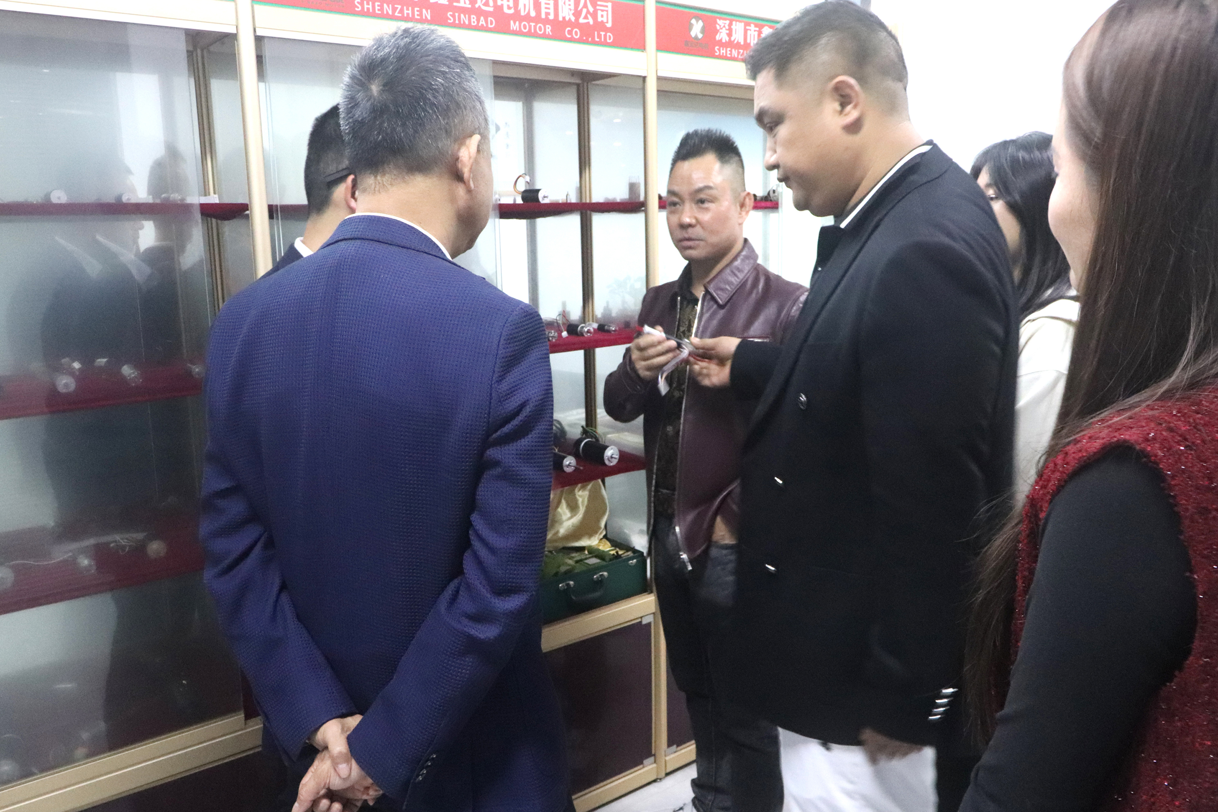 2025.3.5熱烈歡迎龍崗區(qū)工商聯各位領導蒞臨鑫寶達參觀、指導工作！