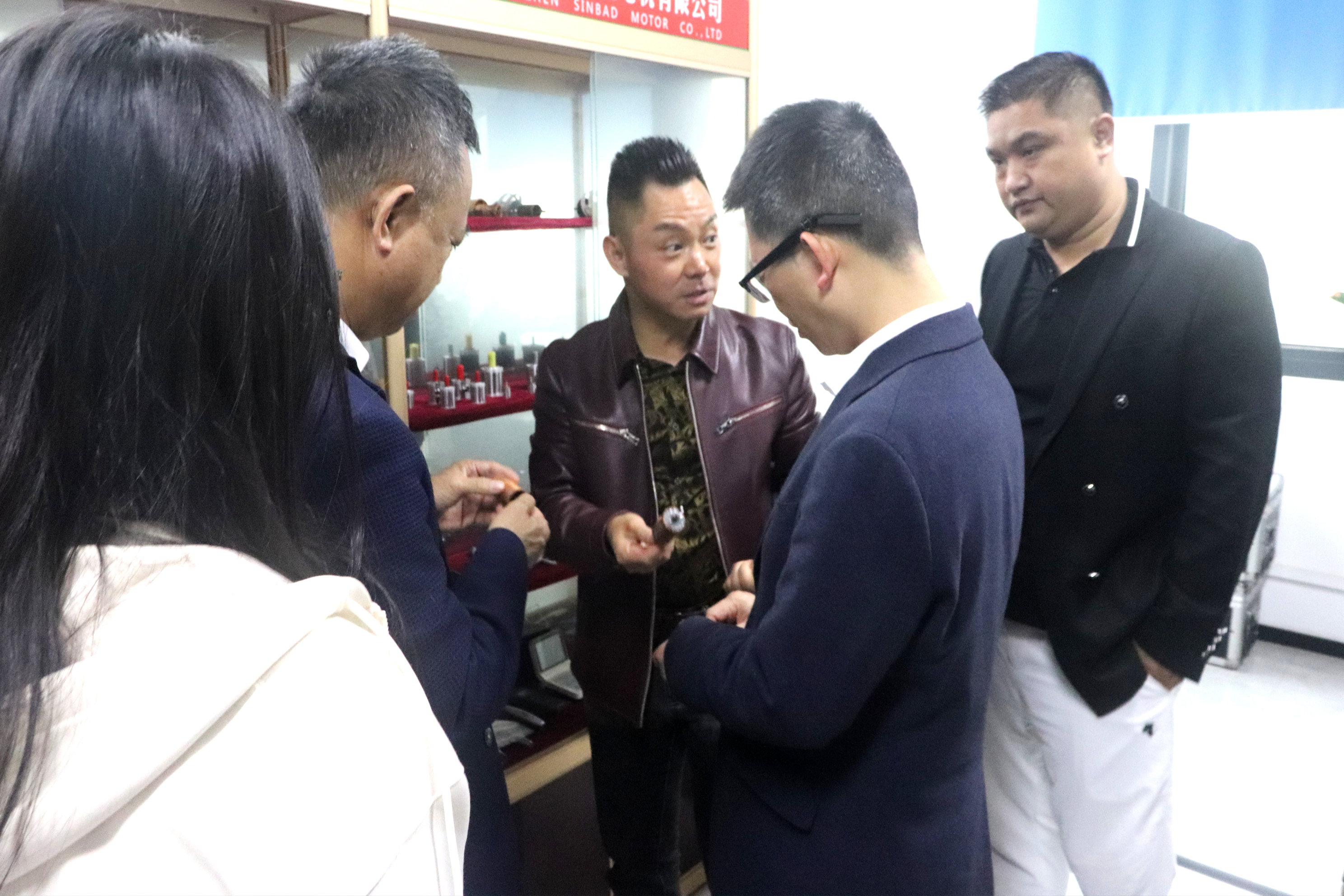 2025.3.5熱烈歡迎龍崗區(qū)工商聯各位領導蒞臨鑫寶達參觀、指導工作！